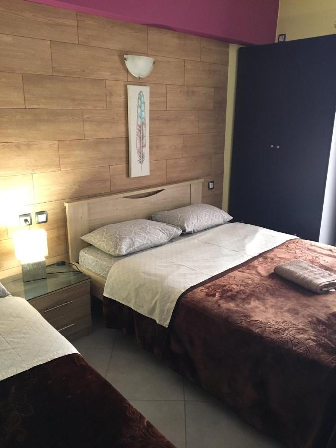 G M 1 Rooms Kentro In The Heart Of The City Larissa Buitenkant foto