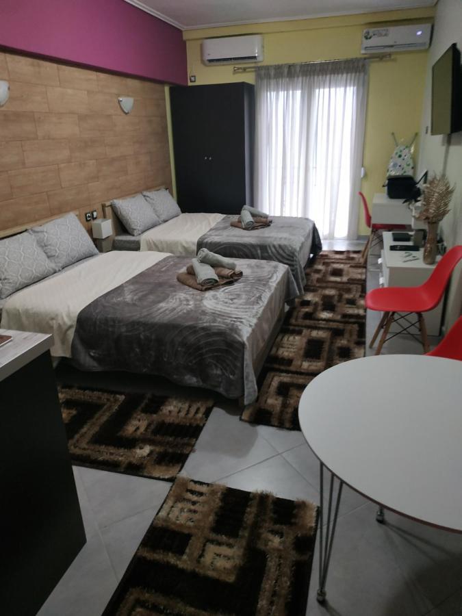 G M 1 Rooms Kentro In The Heart Of The City Larissa Buitenkant foto